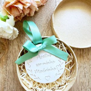 Medalha em Gesso Perfumado convite "aceitas ser minha madrinha"