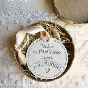 Medalha em Gesso Perfumado Tenho os Melhores Avós do Mundo. Presente original para os Avós